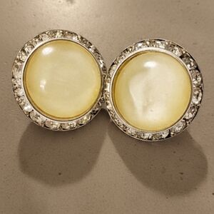 CORO Vintage Bakelite Pearl Earrings Rhinestone 1950s Screw Back Button Studs